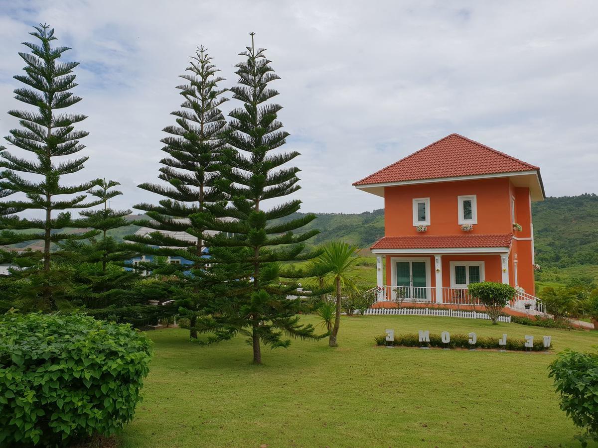 Khaokho Valley@Windmills Bed and Breakfast Khao Kho Exteriör bild